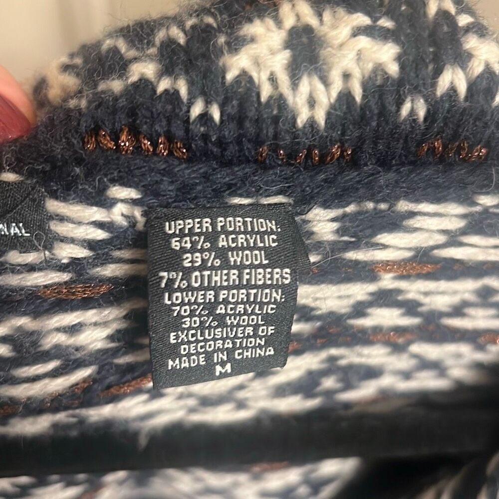 Moda International Holiday Button Turtleneck Down… - image 6